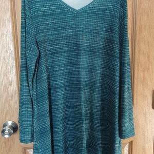 LuLaRoe Elizabeth Tunic